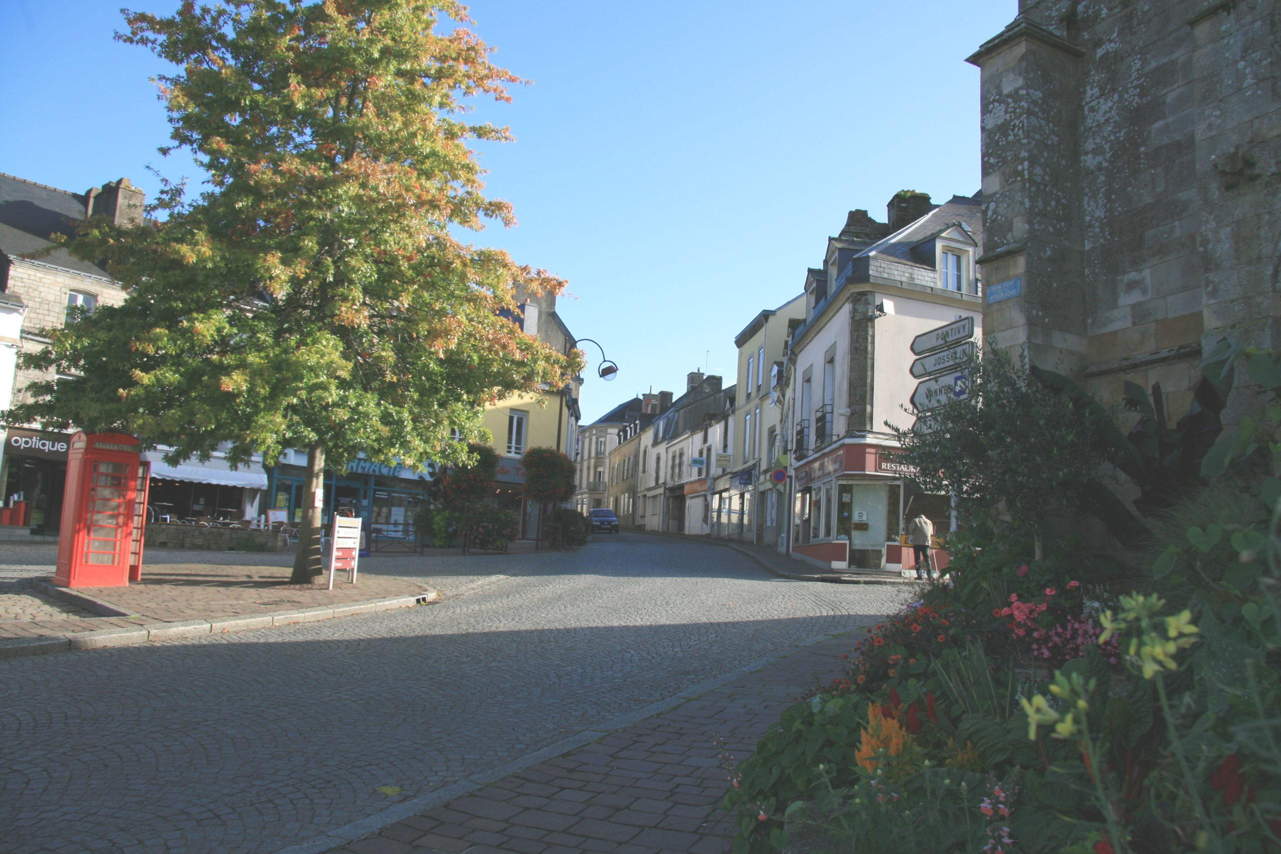 Changement des conduits dans ville bretagne